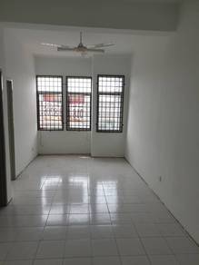 Batu Caves Centrepoint Shop Apartment Face Giant, Freehold, 1k Booking