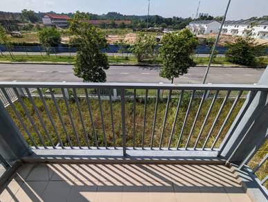 3,200 SQ FT CORNER! 2 Sty Terrace Corner Tmn Sempurna Jaya, Semenyih