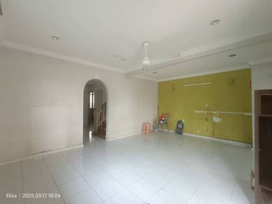 Double Storey Semi D for Sale at Tmn Saujana Indah, Alma
