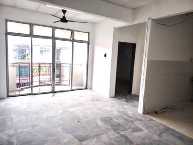 Kenanga Apartment 4th Floor @ Taman Putra Perdana Puchong Near Cyber