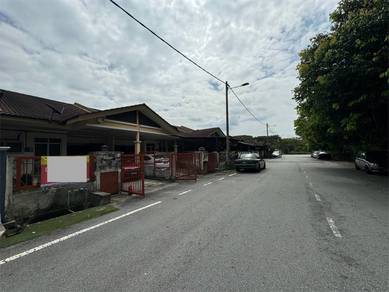 FACING OPEN Single Storey Bandar Putera 2 Klang