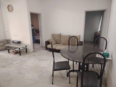 Kekwa Apartment 4th Floor Partly Furnish @ Taman Putra Perdana Puchong