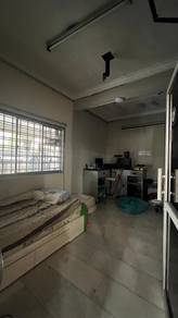 Selayang intan baiduri corner for sale