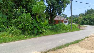 Lot banglo 8,546 kps tepi jalan kg area Tg Kling