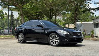 Infiniti M25 2.5 V6 (A) Low Mileage D/Owner