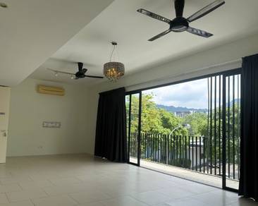 Spacious Duplex Penthouse with Private Lift at 20 Trees Melawati