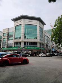 Bandar Puteri Puchong (Ground Floor) Corner Shop for RENT