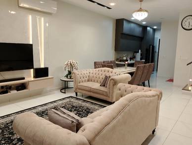 3 storey terrace Tiara South Semenyih , Bandar Rinching , RENOVATED