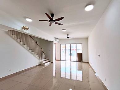 【Ideal House & Easy Reachability】Palma Sands Double Storey nr Cyberjay