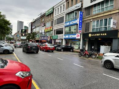 4 Storey ShopLot with lift The Strand Kota Damansara Petaling Jaya