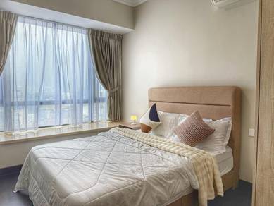 R&F Seine Region_Common Room For Rent @Walking to CIQ