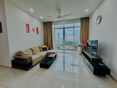 Fully furnished, low floor with nice city view & pool view!