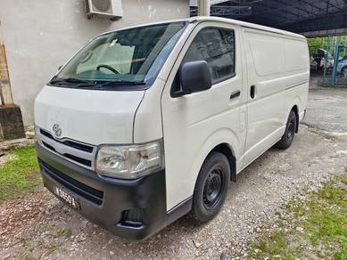 TOYOTA HIACE 2.5 (M) PANEL VAN tip top condit