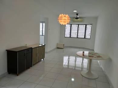 Basic Unit Type 3r2b Corner Unit Main Place Residence USJ for Sales