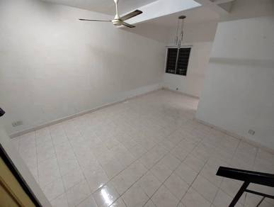 2-storey-Terraced-House-for-sale-Puncak-Alam-Selangor-1