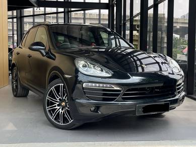 Porsche CAYENNE 4.8 S E2 958 SUV (A)