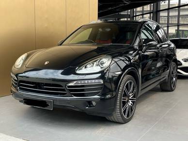 Porsche CAYENNE 4.8 S E2 958 SUV (A)