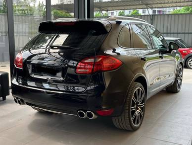 Porsche CAYENNE 4.8 S E2 958 SUV (A)