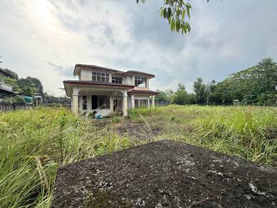 12,000 SQ FT! Corner Bungalow Lot Land Bandar Rinching, Semenyih