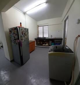 Flat Hijau Untuk Dijual