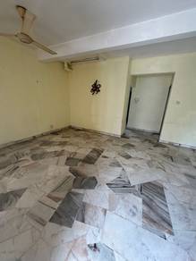 Double Storey House Taman Kinrara Puchong