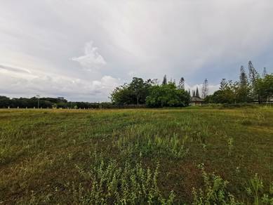 Bungalow Land Perdana Lakeview West Cyberjaya Lakeside view Setia