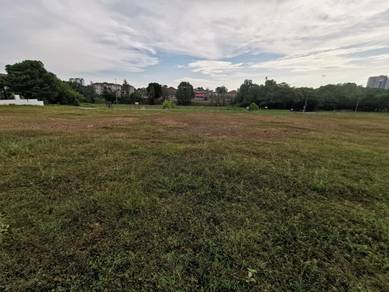 Bungalow Land Perdana Lakeview West Cyberjaya Lakeside view Setia