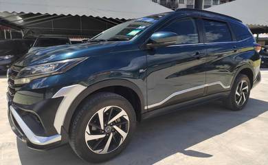 Toyota RUSH S 1.5 (A) F/SERV.REC F/LOAN WRNTY