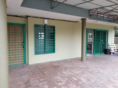 Corner Renovated Single Storey Terrace Taman Bukit Rawang Jaya