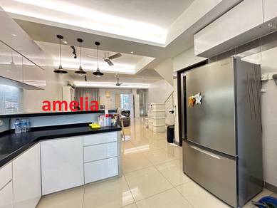 Townhouse-for-sale-Teluk-Kumbar-Penang