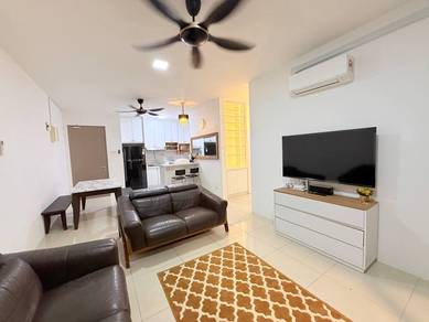 PLATINUM SPLENDOR JLN SEMARAK|NEAR KLCC| LOW LVL FACING SWIMMiNG POOL✅