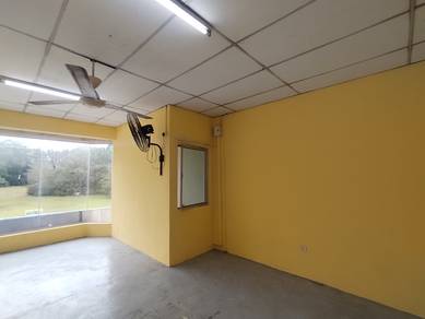 Impian Emas 1st floor office /with Renovation