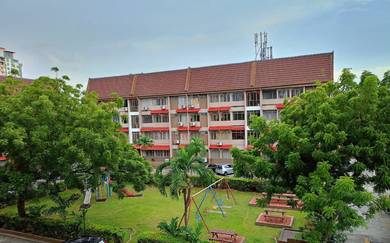 Apartmen Kampung Tunku