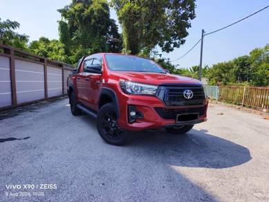 Full Loan [2019] Toyota HILUX 2.8 L-EDITION