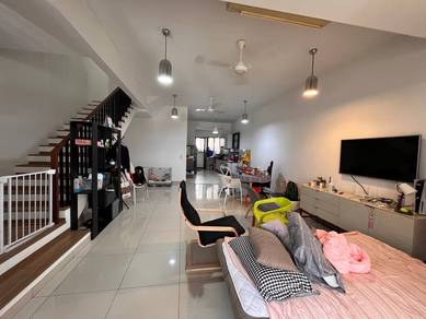 Double Storey Elmina Green 1 (With Furnished) Renovated Backyard
