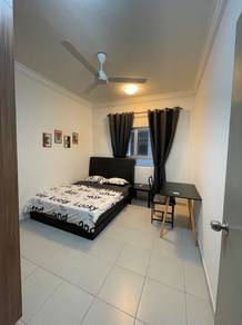 Single Room @ Suria Jelatek Ampang Hilir 5 mins Walk To LRT Jelatek