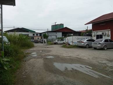 Lowkawi Warehouse for sale