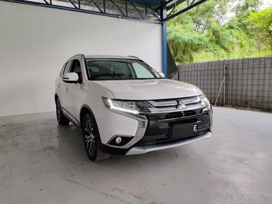 Mitsubishi OUTLANDER 2.0 4WD (A) FULL LOAN
