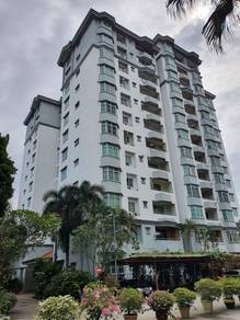 Damaipuri Condominium Partly Furnished Middle Unit For Sales