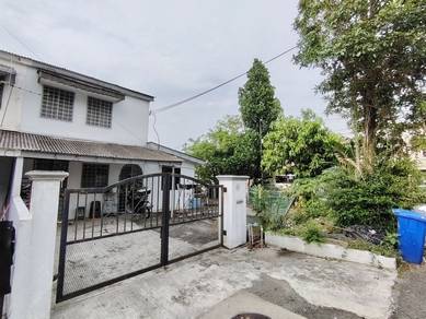 Double Storey Cluster Seksyen 18 Shah Alam CORNER UNIT