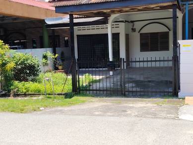 Rumah Teres Setingkat Taman Tuanku Muda Chik