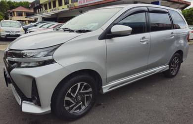 Toyota AVANZA 1.5 A (S) FACELIFT (AT) (MPV)🩶