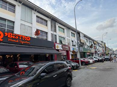 Bandar Sri Permaisuri, 3storey Shop 3300sf Same row Q Bistro
