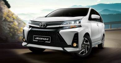Toyota AVANZA 1.5 A (S) FACELIFT (AT) (MPV)🩶