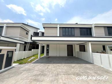 Brand New Facing Lake Villa 32x75 Gemala Residence Bandar Rimbayu