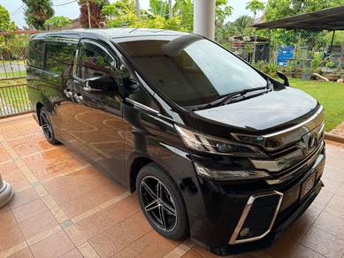 Toyota VELLFIRE 2.5 ZA Full loan