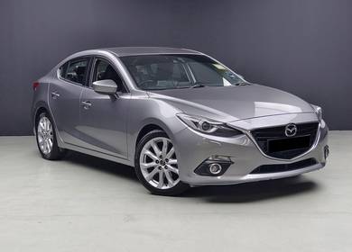 Mazda 3 2.0 SEDAN HIGH SKYACTIV HUD