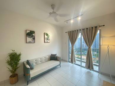 [ Medium Room @ Kiara Kasih ] No Parition Room Mont Kiara Near Publika