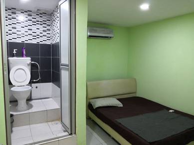 Puteri Wangsa Shop lot