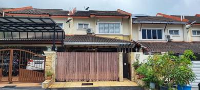 Double Storey , Fully Renovated, Intermediate Lot, Prima Saujana